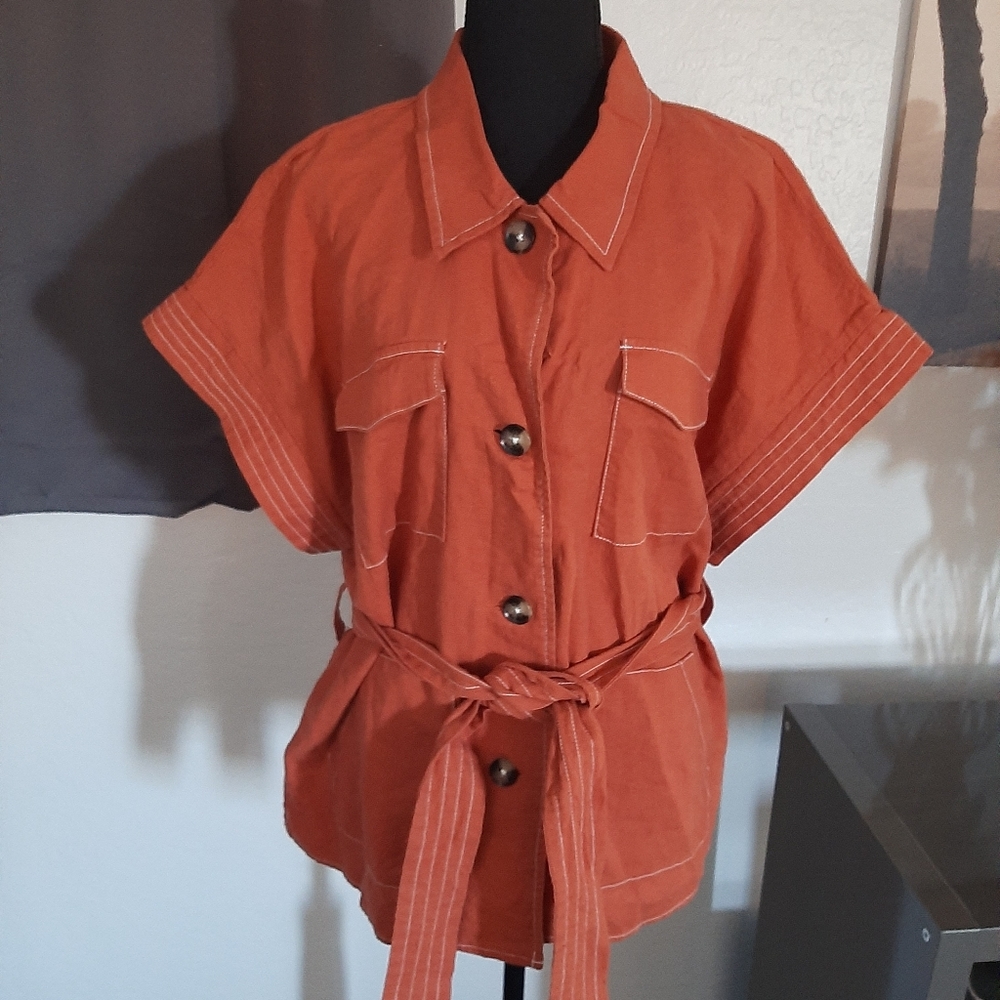 Marc new york andrew Marc 55% Linen  orange Laglook button down shirt size XL